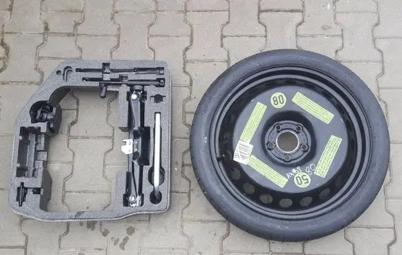 Audi A4 S4 B8 8K R19 spare wheel 8K0601027D