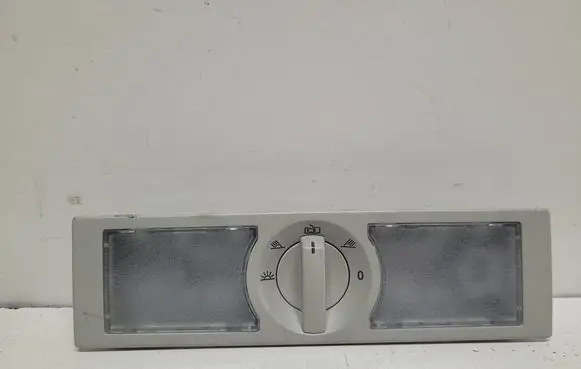 Volkswagen Touran II Rear seat light 0886400