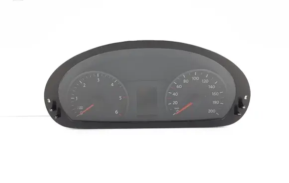 Speedometer (instrument cluster)