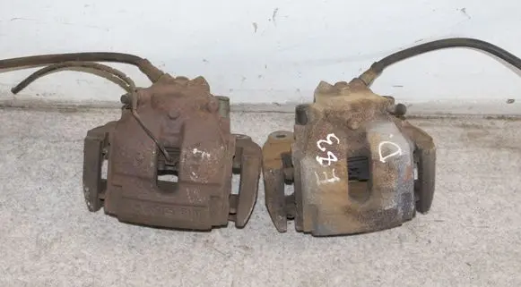 BMW X3 E83 Front brake caliper