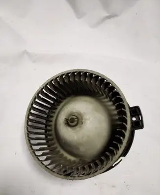 Mitsubishi Galant Heater fan/blower 194000