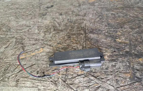 Land Rover Range Rover Sport L320 Antenna control unit AH4215K603AA 5E08X0107