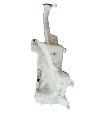 Toyota RAV 4 (XA20) Windshield washer fluid reservoir/tank 060851044