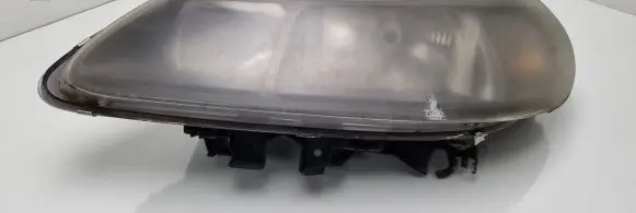 Renault Laguna I Headlight/headlamp 7700420128