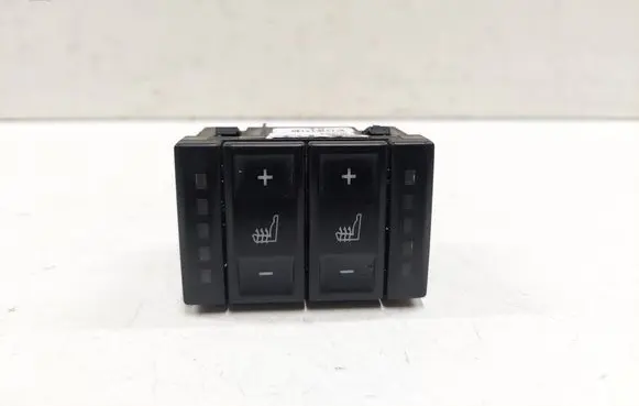 Ford Mondeo MK IV Seat heating switch BS7T19K314AA 101204