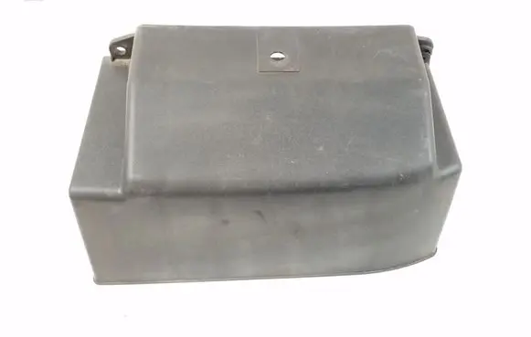 Hyundai Santa Fe Air intake duct part 282132W300
