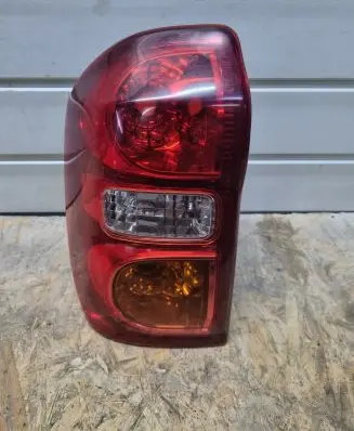 Toyota RAV 4 (XA20) Rear/tail lights