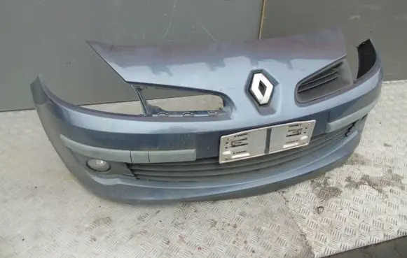 Renault Clio III Front bumper