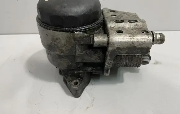 Engine oil radiator