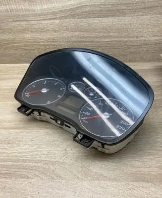 Speedometer (instrument cluster)