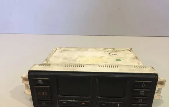 Audi A6 S6 C4 4A Climate control unit