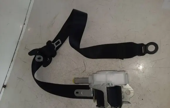 Toyota Prius (XW50) Front seatbelt 7X3160P 067797 017070