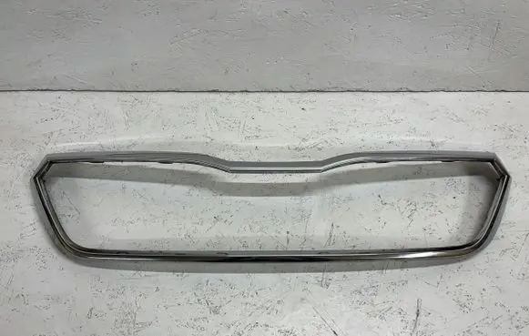 Skoda Scala Front bumper upper radiator grill 657853761D