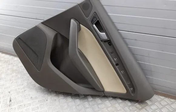 Audi Q5 SQ5 Rear door card panel trim