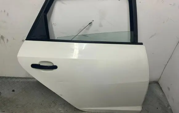 Seat Ibiza IV (6J,6P) Rear door
