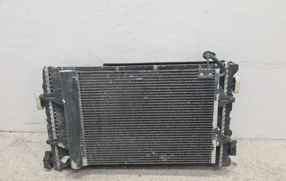 Skoda Fabia Mk2 (5J) Coolant radiator 6Q0121253Q 6Q0121207N