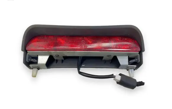 Mitsubishi Colt Third/center stoplight 09967029