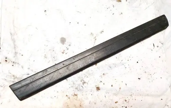 Mercedes-Benz E W124 Front door trim (molding) 