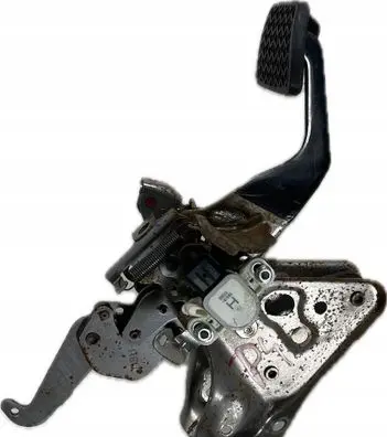 Toyota RAV 4 (XA50) Pedal assembly 8951047040