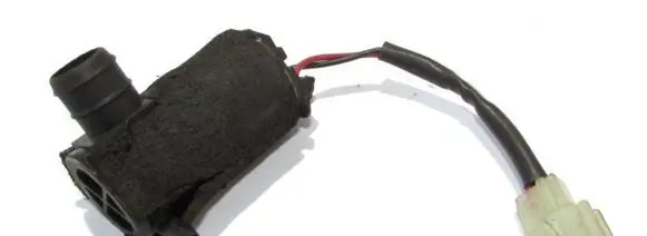 Hyundai Accent Windscreen/windshield washer pump 9851029600