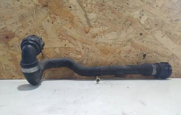 BMW 1 E81 E87 Engine coolant pipe/hose 17127788883