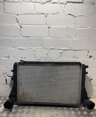 Volkswagen Jetta V Intercooler radiator 1K0145803L