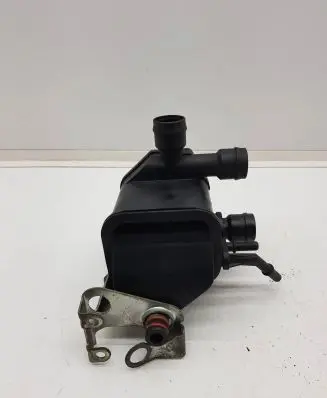 Porsche 911 997 Oil breather separator 99710703800 3931070994