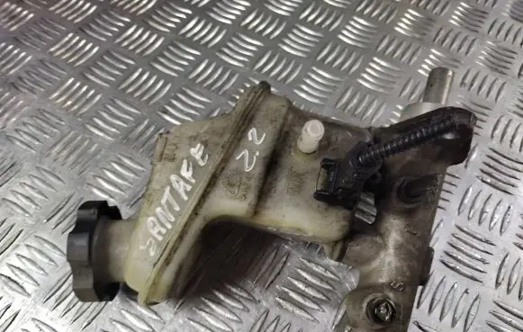 Hyundai Santa Fe Master brake cylinder