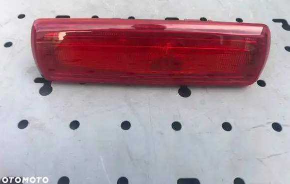 Renault Trafic III (X82) Third/center stoplight