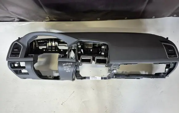 Volvo XC60 Dashboard 30755622 3133294 31332118