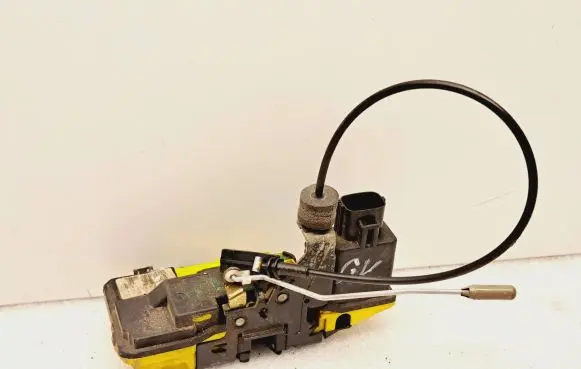Volvo S80 Rear door lock 9141705