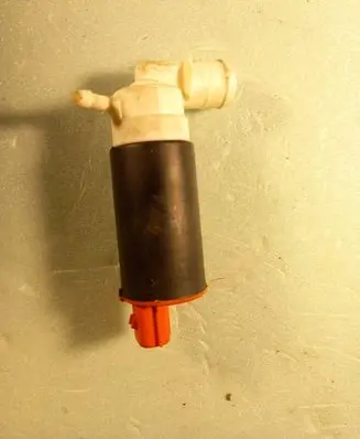 Subaru XV I Windscreen/windshield washer pump