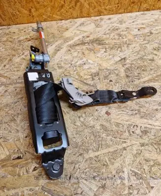 Volvo XC60 Front seatbelt 605644500C 140812