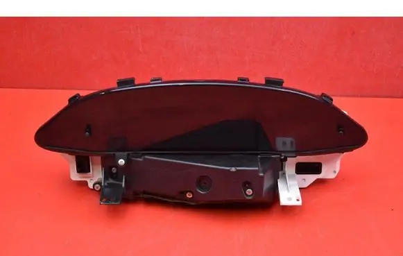 Speedometer (instrument cluster)