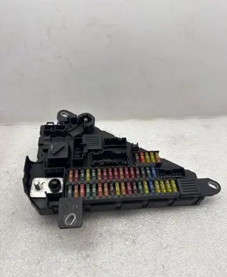 BMW 5 E60 E61 Fuse module 6906618 518956024