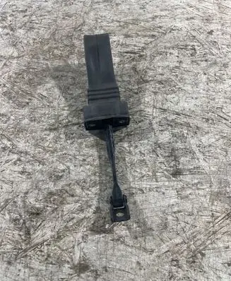 Audi Q5 SQ5 8R Front door check strap stopper 8R0837249E