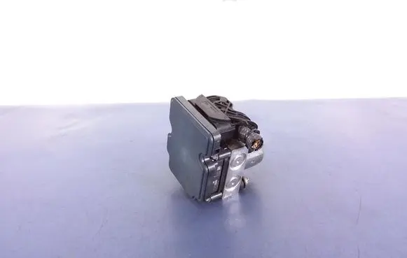 Nissan Qashqai ABS Pump 2265106516
