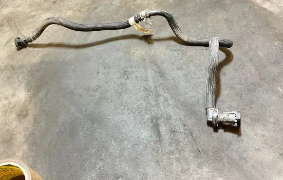 Vacuum line/pipe/hose