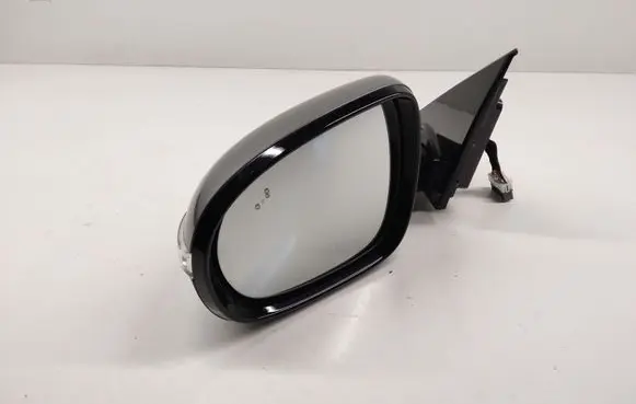 KIA Sorento Front door electric wing mirror