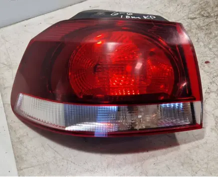 Volkswagen Golf VI Rear/tail lights 02R12548 A046341 B122