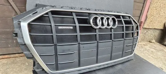 Audi Q5 SQ5 Front grill