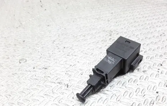 Volkswagen Golf IV Brake pedal sensor switch 1J0945511A
