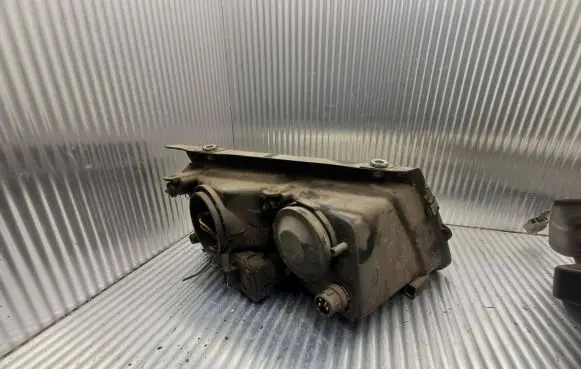 Volkswagen PASSAT B5 Headlight/headlamp D121