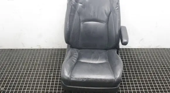 Lexus RX 330 - 350 - 400H Front passenger seat 