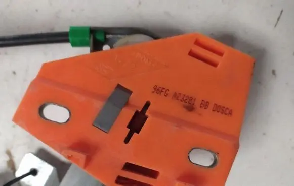 Ford Fiesta Front door window regulator with motor 96FGA23201 130821882
