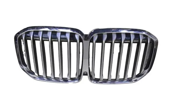 BMW X7 G07 Front bumper upper radiator grill 8094566