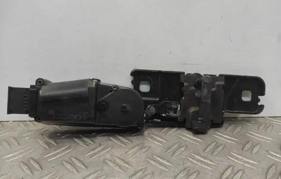 Audi A7 S7 4G Tailgate/trunk/boot lock/catch/latch 4H0827383