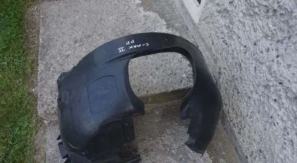 Ford C-MAX II Front arch 