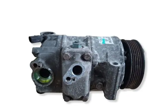 Volkswagen PASSAT B6 Air conditioning (A/C) compressor (pump) 1K0820859F