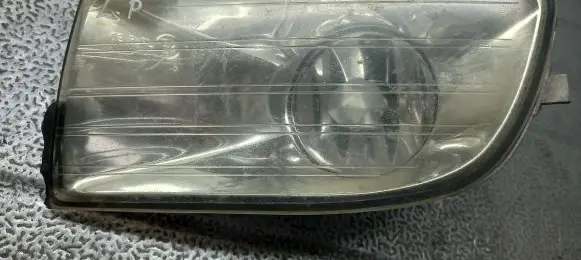 Skoda Octavia Mk2 (1Z) Front fog light